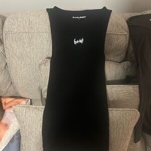 2 Breathe Divinity tank tops